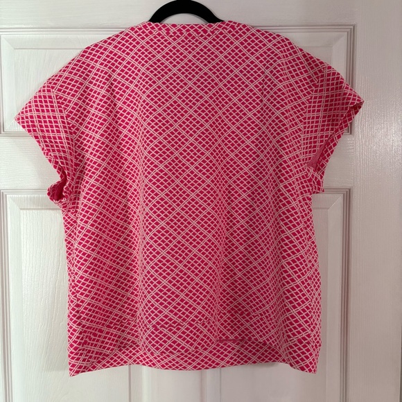 See and Be Seen Pink & White Top - Picture 6 of 6